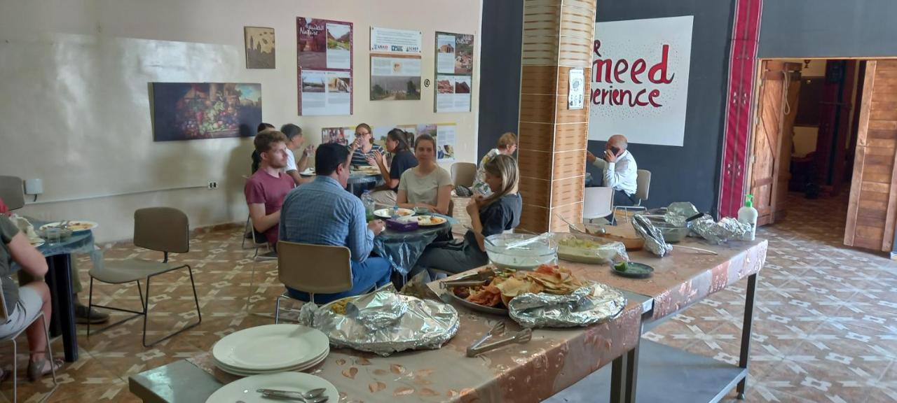 Safi Kitchen Hostel Gawr as-Safi Екстер'єр фото