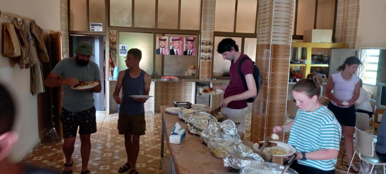 Safi Kitchen Hostel Gawr as-Safi Екстер'єр фото
