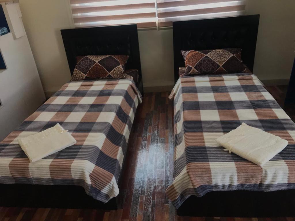 Safi Kitchen Hostel Gawr as-Safi Екстер'єр фото